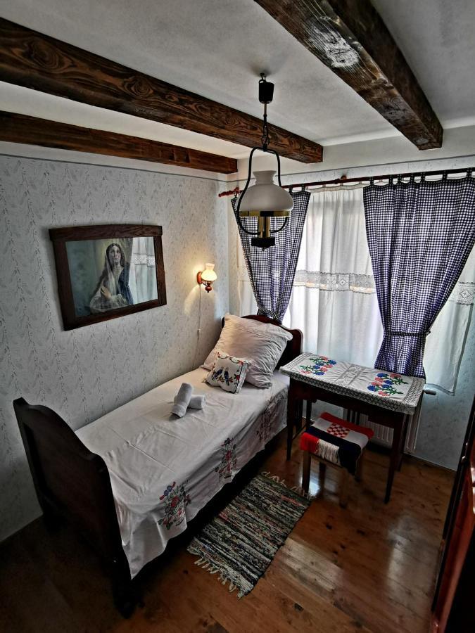 Apartment Slavonska Kuca Pleternica Exteriör bild