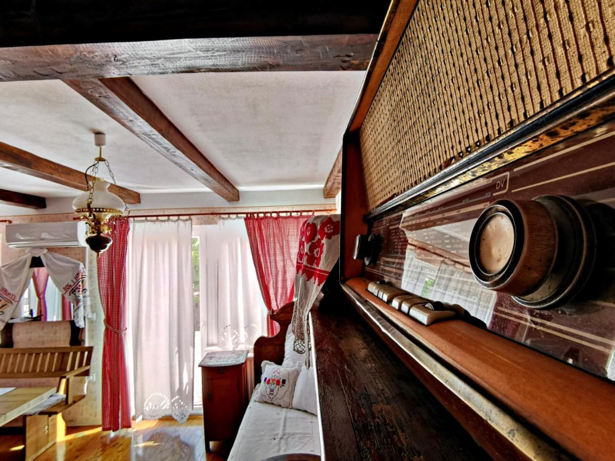 Apartment Slavonska Kuca Pleternica Exteriör bild